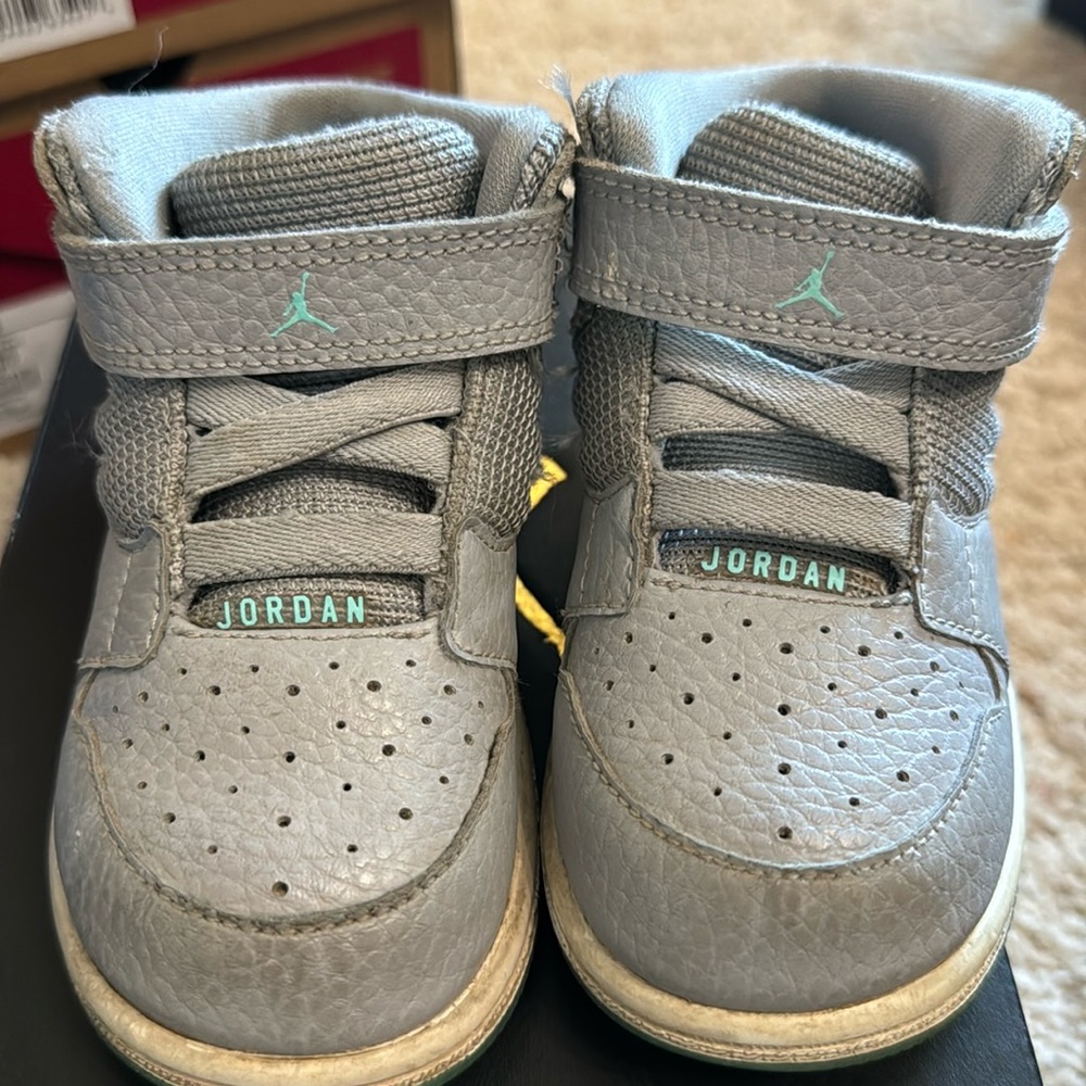 Jordan size 7c